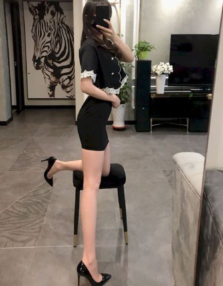 《向魔王伊布罗贾献身吧》_大片在线观看